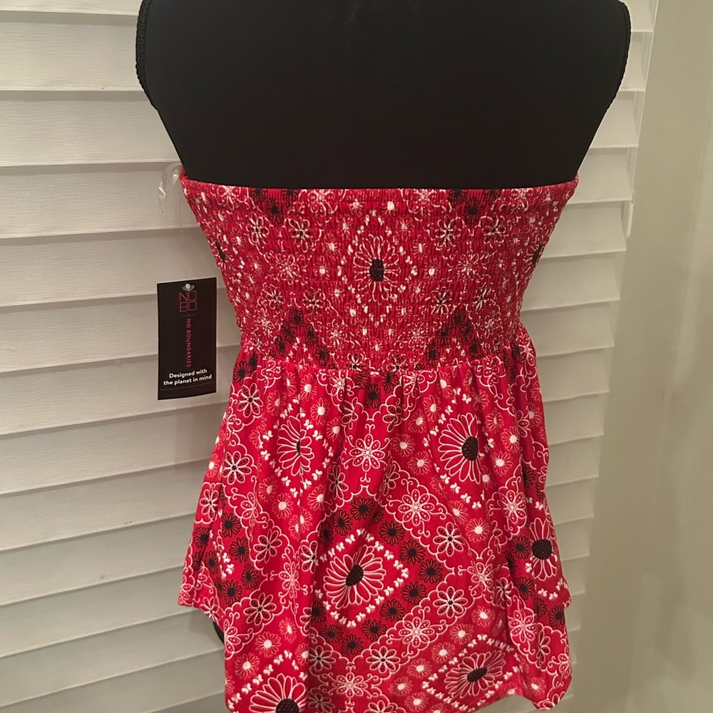 Red Floral Strapless Top - Picture 2 of 4